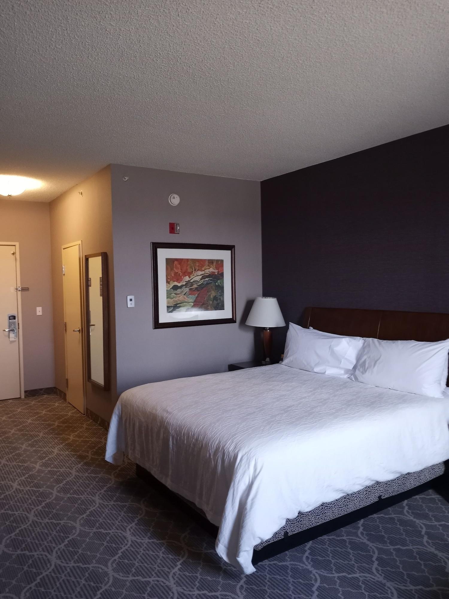Hilton Garden Inn Calgary Airport מראה חיצוני תמונה