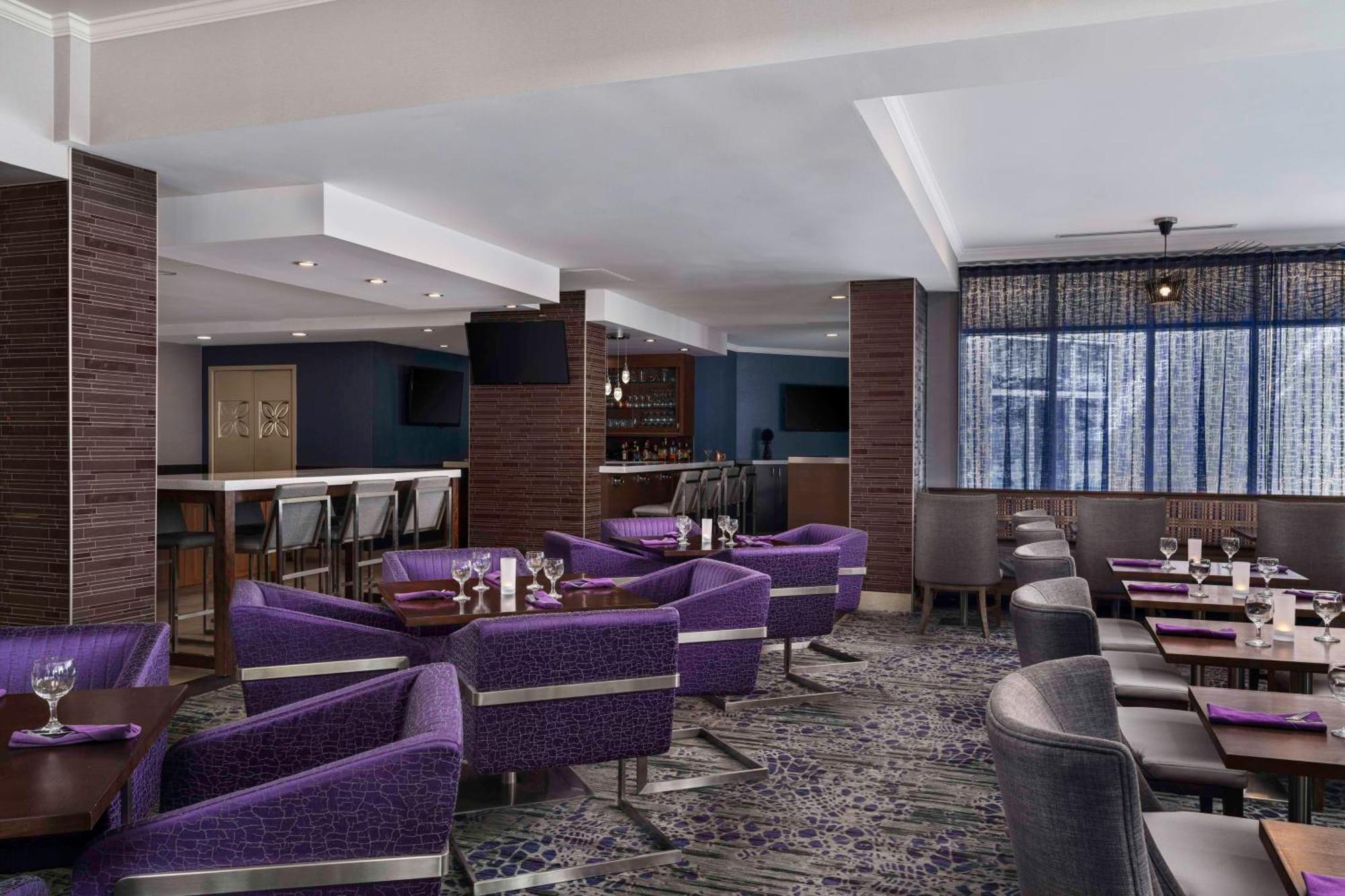 Hilton Garden Inn Calgary Airport מראה חיצוני תמונה