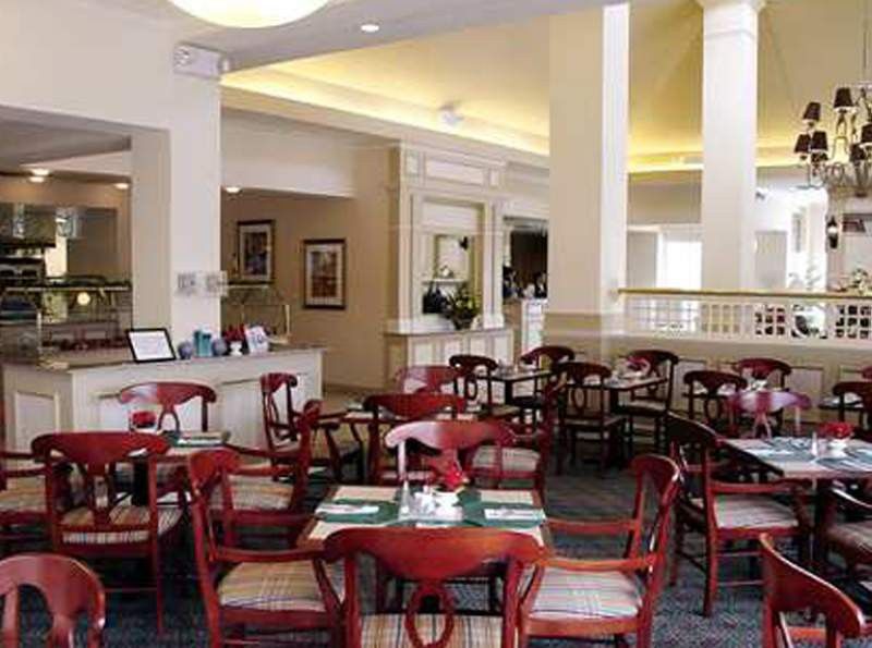 Hilton Garden Inn Calgary Airport מראה חיצוני תמונה